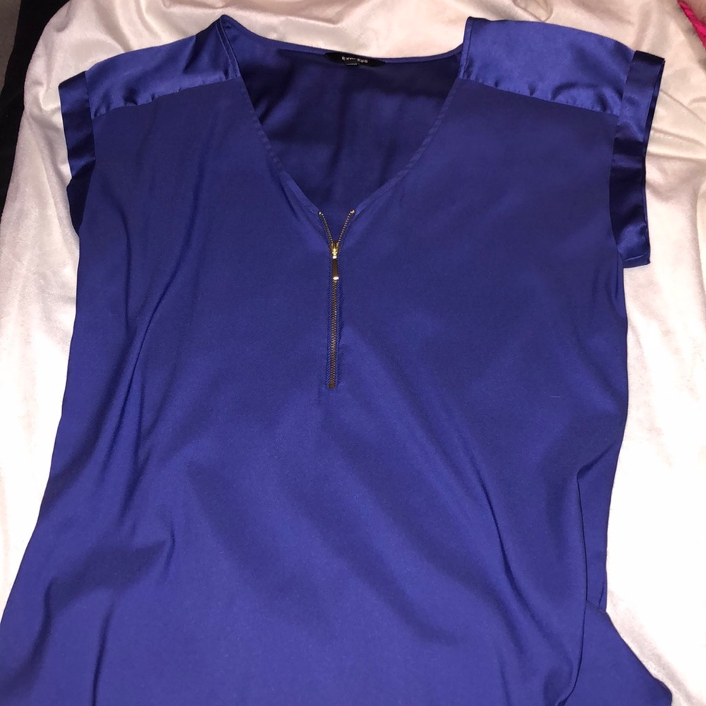 2/$20 NWOT express purple work blouse size L